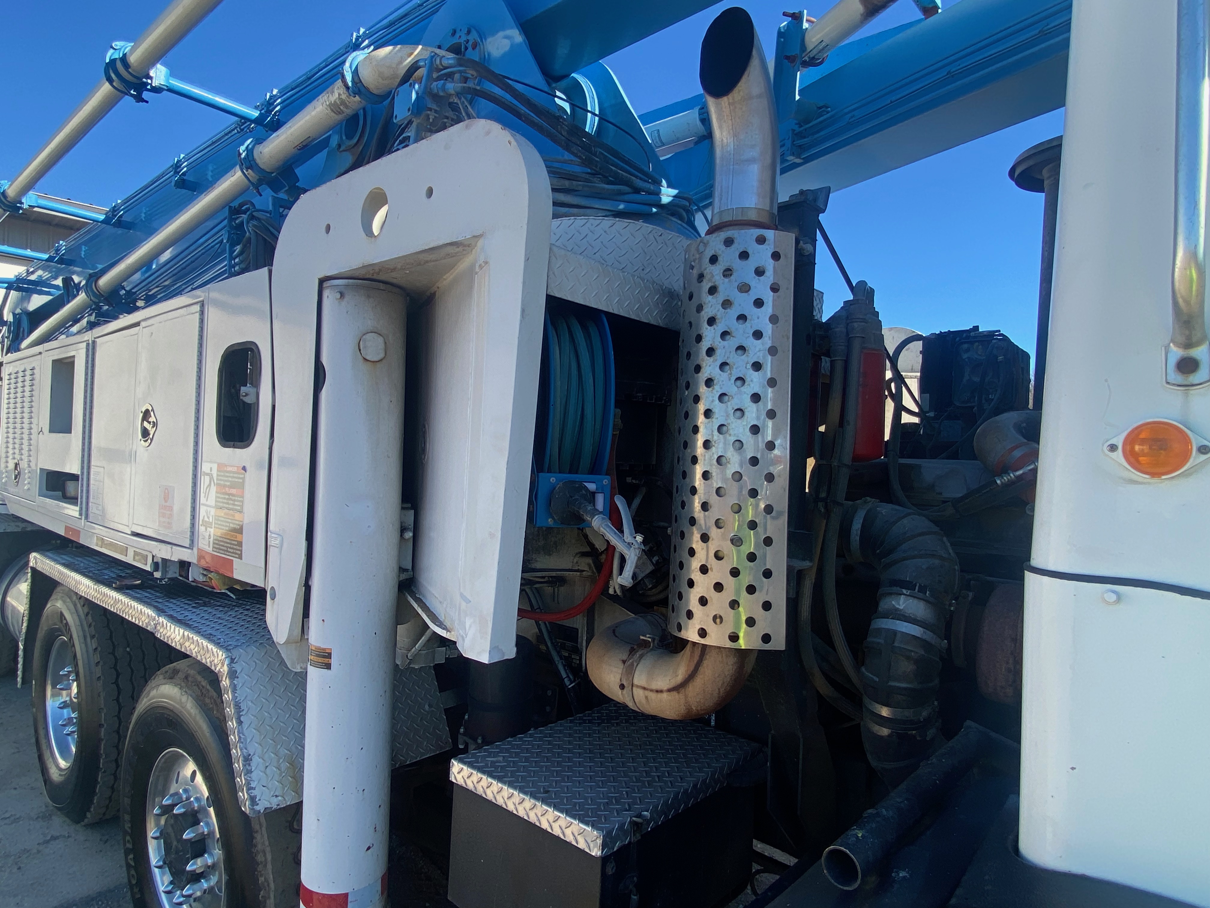 2006 SCHWING 61SX - Image 10